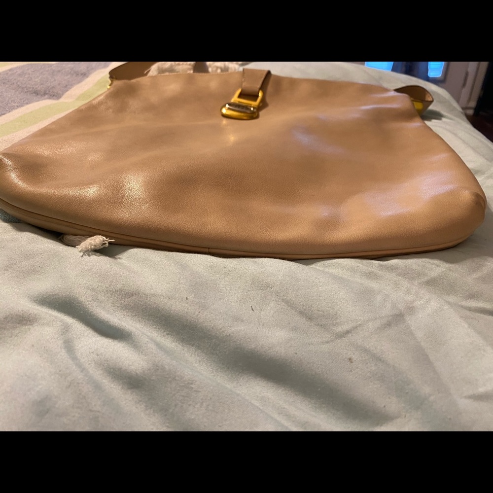 Selling my Gucci, she is still great looking - Picture 3 of 5